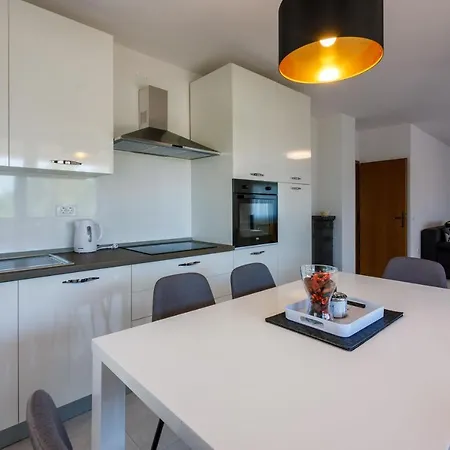 Appartamento Damir 411 Pax Crikvenica