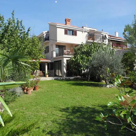 Appartamento Damir 411 Pax *